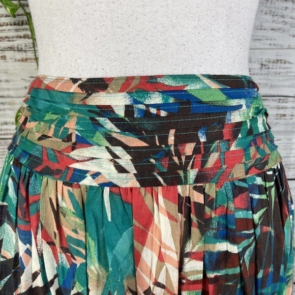 Studio West Apparel Skirt size Large Coral Green Floral Tropical Knee Hawaiian - Picture 6 of 13